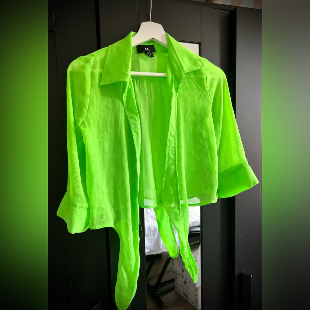 IZ Amy Byer Neon Green Transparent Blouse, Size Large (14).